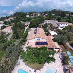 Installation de panneaux photovoltaques  Lorgues